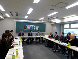 審査会の様子(於:専門学校東京テクニカルカレッジ)