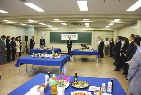 懇親会風景